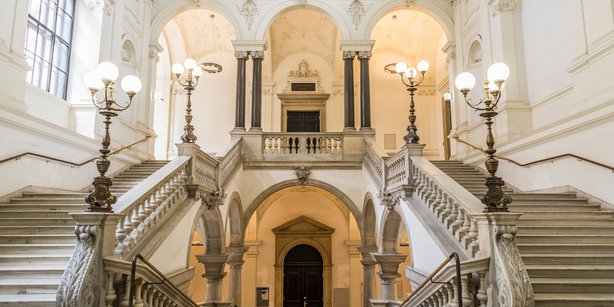 The stairs inside the main building of the University of Vienna